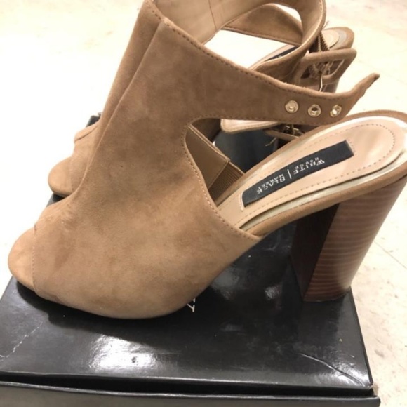 White House Black Market Shootie - Picture 1 of 3